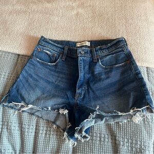 Abercrombie Curve Love High Rise Cutoff Short